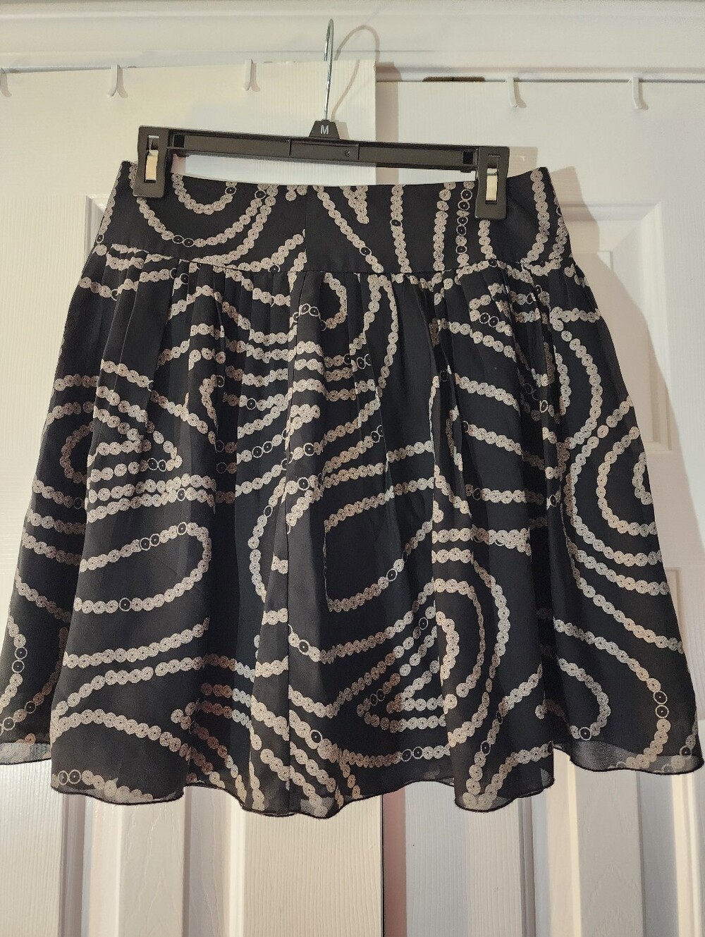Banana Republic Skirt Sz 2 Black Skater Skirt Cream Swirl Print Sz 2